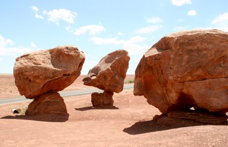 Balanced Rocks near Vermillion Cliffs, AZ (If photo does not appear, please reload this page.)