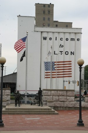 Grain Elevator and Lincoln Debate Memorial in Alton, IL